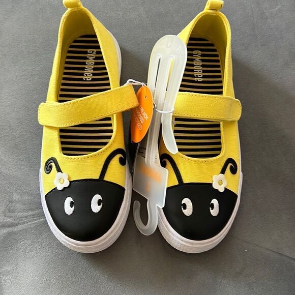 BRAND NEW WITH TAGS GYMBOREE LIL BUMBLEBEE SHOES - Picture 1 of 3
